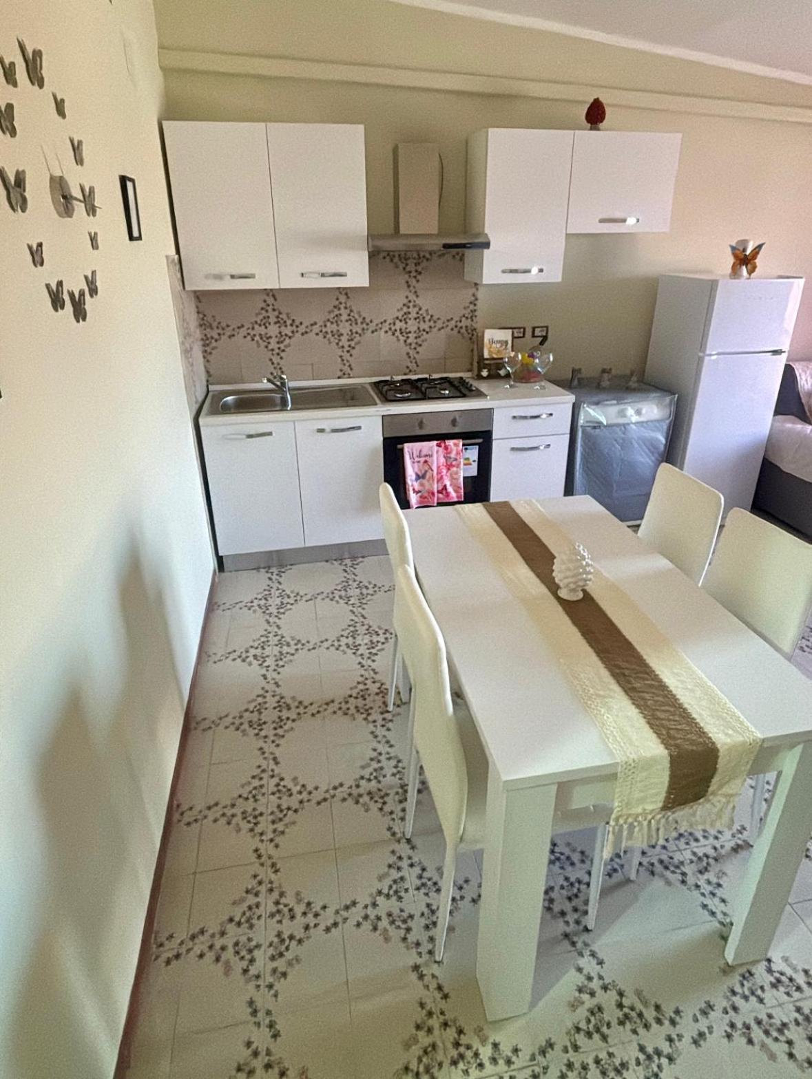 Appartamento Giardini Naxos Butterflies Home Schiso Ngoại thất bức ảnh